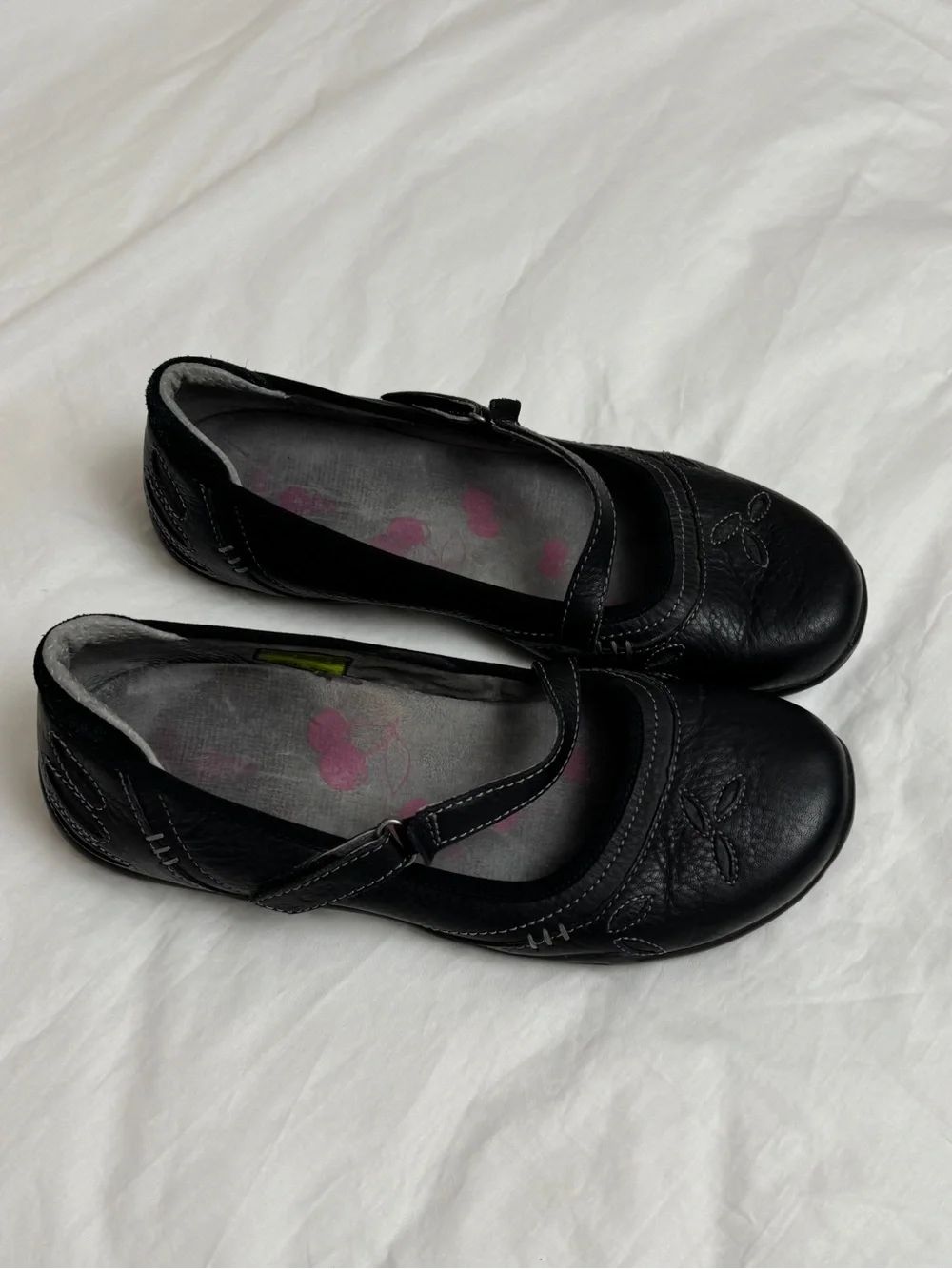 Whimsical Ahnu Black Leather Mary Jane Ballet Flats Size 8 Y2K